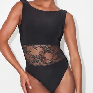 NEW Brya Black Sheer Lace Sleeveless
Bodysuit